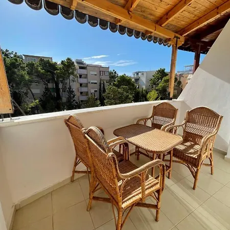 Apartment Peaceful Beachhouse Golem *