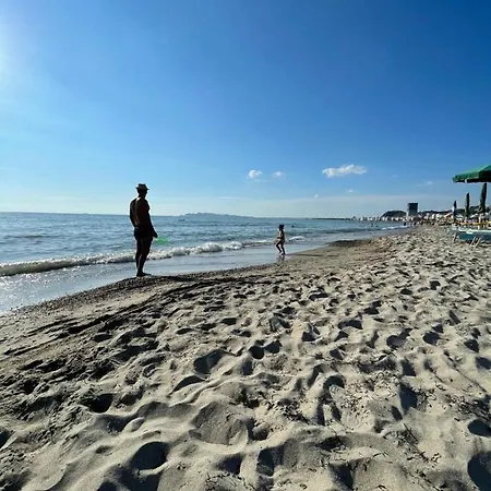Peaceful Beachhouse Golem Apartment Golem (Tirana)