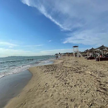 Peaceful Beachhouse Golem * Golem (Tirana)